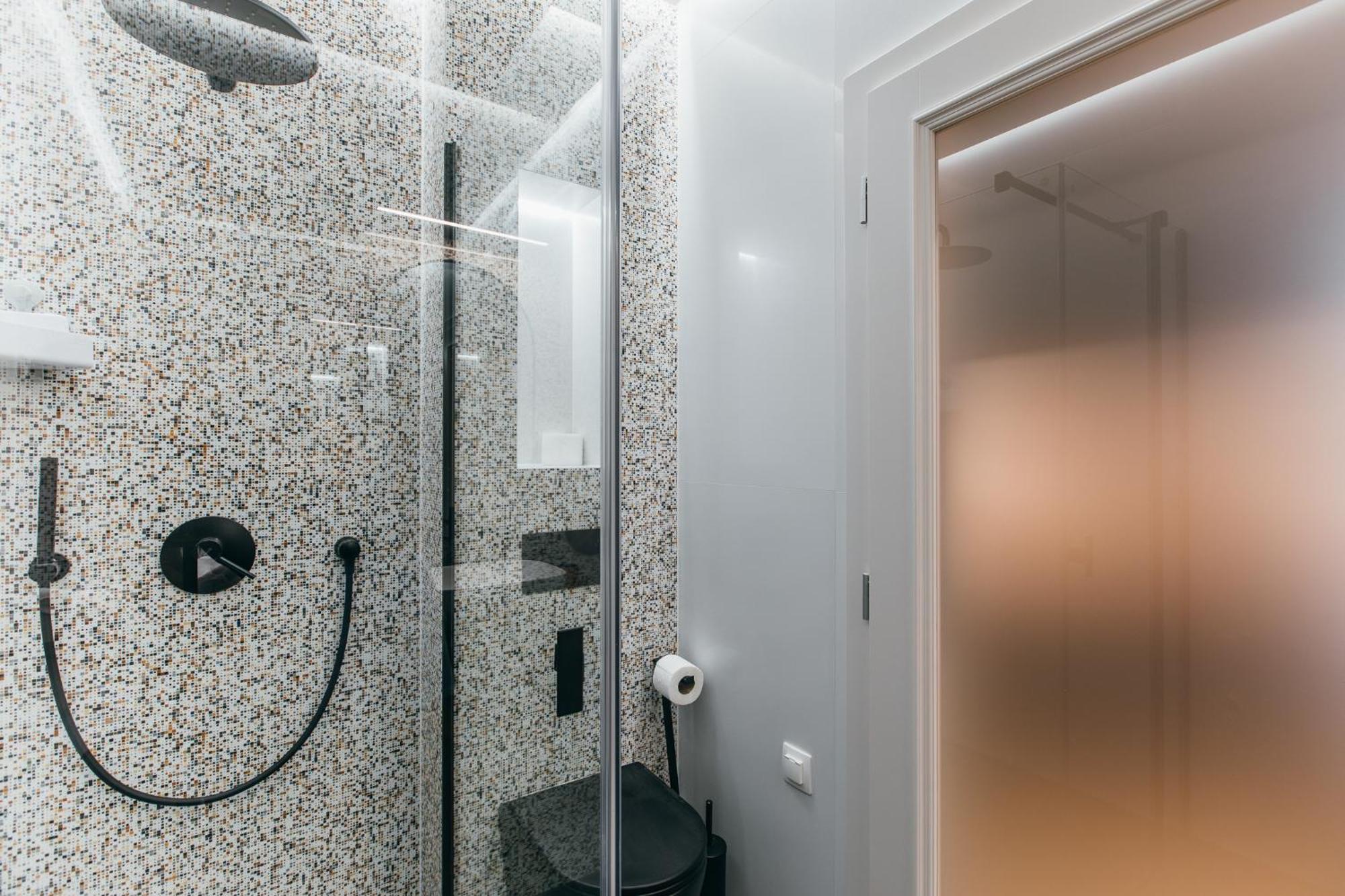 Nozon Apartments & Wellness Odorheiu Secuiesc Zewnętrze zdjęcie