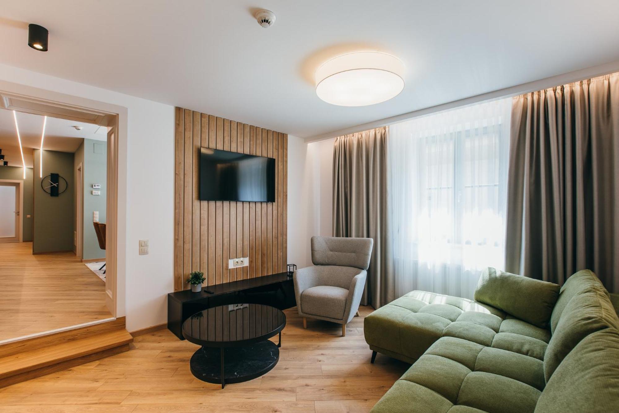 Nozon Apartments & Wellness Odorheiu Secuiesc Zewnętrze zdjęcie